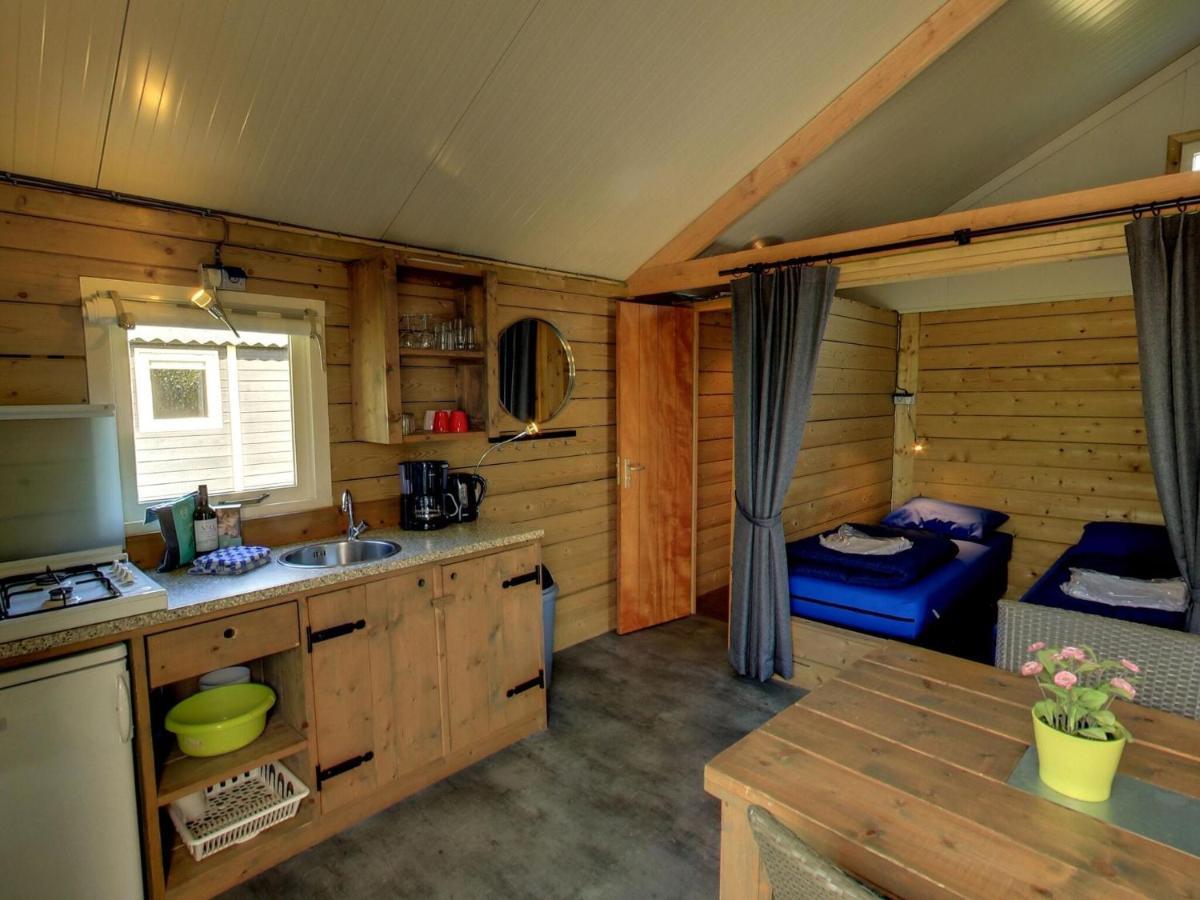 Chalet With Dishwasher, In Natural Environment IJhorst Eksteriør bilde